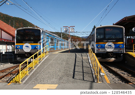 [FJ] Fujikyu Railway 6000 Series Train (Fujiyama Express: Otsuki⇔Kawaguchiko) 128546435