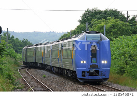 Limited Express Soya leaving Wakkanai and passing through Kabutonuma Station Limited Express Soya Soya Main Line 128546871