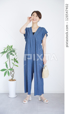 Women's summer clothing fashion coordination full body 128547402