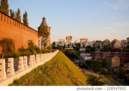 Stunning Evening View of Nizhny Novgorod Kremlin Wall 128547932