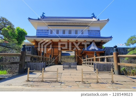 [鹿兒島縣]晴天的鶴丸城遺址（五郎門）鹿兒島城遺址 128549023