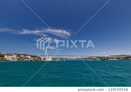 Bosphorus Bridge , seen from the Bosphorus, Istanbul, Turkey 128550548