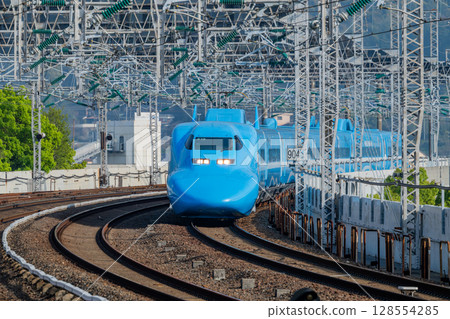 Blue Shinkansen 128554285