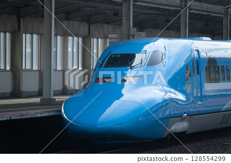 Blue Shinkansen 128554299