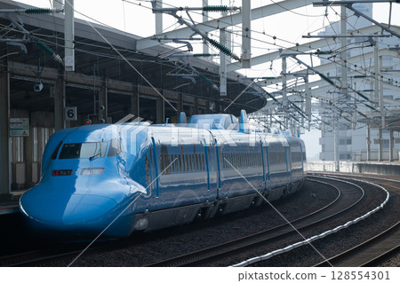 藍色新幹線 128554301