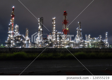 《Ibaraki Prefecture》 Kashima Seaside Industrial Zone / Factory Night View 128555219