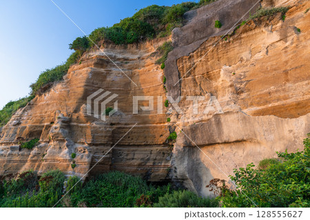 千葉縣：千葉縣天然紀念物屏風浦的日落 128555627