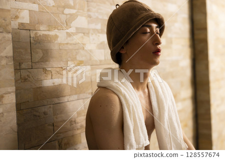 桑拿男 桑拿男 128557674