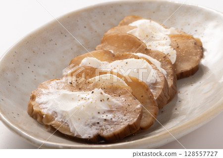 Smoked daikon radish cream cheese Smoked daikon radish cream cheese 128557727