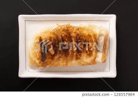 Fried dumplings with wings 128557964