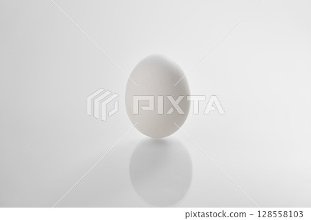 立蛋 立蛋 128558103