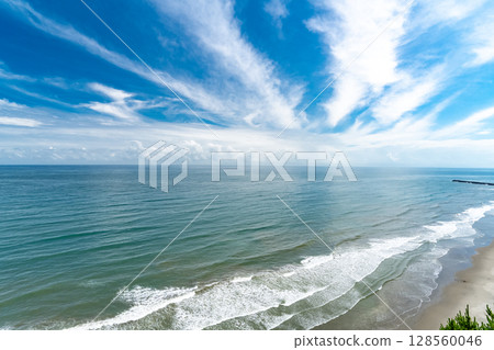 <千葉縣>九十九里海岸線與夏日天空 <千葉縣>九十九里海岸線與夏日天空 128560046