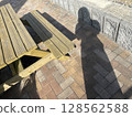 Woman's Shadow 128562588