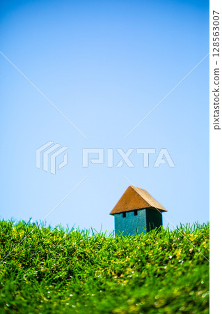 Image of housing Image of housing 128563007