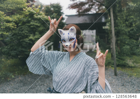 旅行者 白人 外國人 128563648
