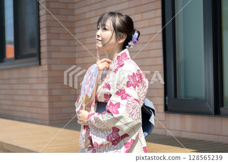 Kimono beauties that come to mind Kimono beauties that come to mind 128565239