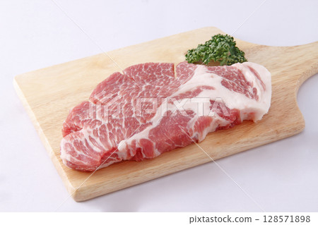 國產烤牛排 國產烤牛排 128571898