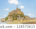 France Mont-Saint-Michel 128573615