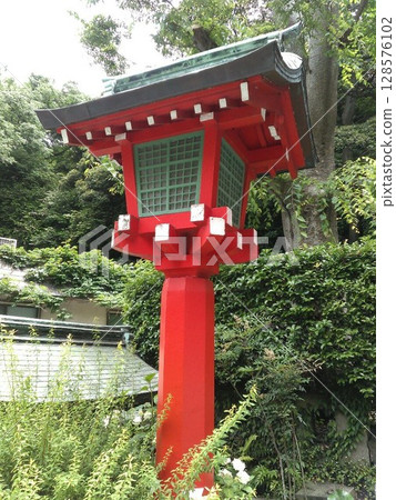 Enoshima Red Lantern Enoshima Red Lantern 128576102