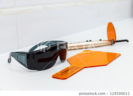 Essential Safety Equipment for Dental Procedures Including Protective Glasses and Tools for Effective Patient Care in Modern Dentistry Practices 128580011