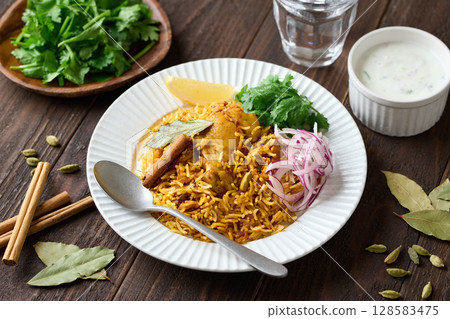 Chicken billi Chicken billi 128583475