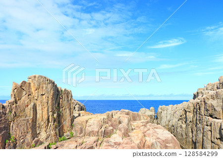 福井縣堺市東尋坊風景 128584299