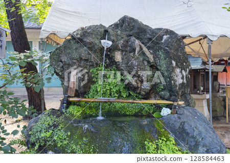 Summer Kyoto Fujimori Shrine Fujino Water Summer Kyoto Fujimori Shrine Fujino Water 128584463