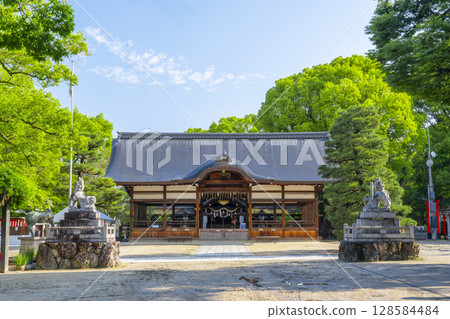 Summer Kyoto Fujimori Shrine worship hall Summer Kyoto Fujimori Shrine worship hall 128584484