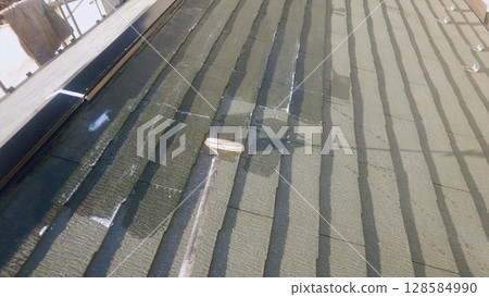 外牆塗料 128584990