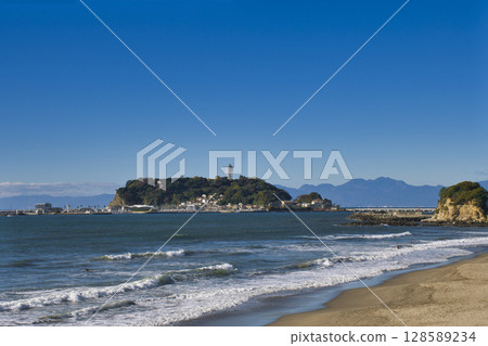 [Kamakura City] Shonan Sea and Enoshima 128589234