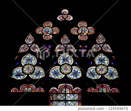 Stained glass brightens Carcassonne cathedral's interior 128589678