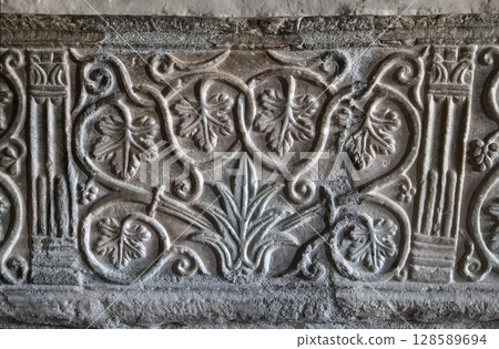 Intricate stone carvings from Carcassonne historical site Intricate stone carvings from Carcassonne historical site 128589694