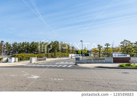 新潟縣新潟市陽光明媚的新潟市水族館 Marinepia Nihonkai 新潟縣新潟市陽光明媚的新潟市水族館 Marinepia Nihonkai 128589883