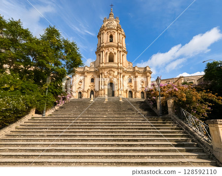 Baroque Cathedral of Modica, Sicily 128592110