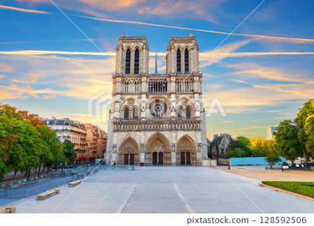 Front view of Notre-Dame, famous place of visit of Paris, sunrise photo 128592506
