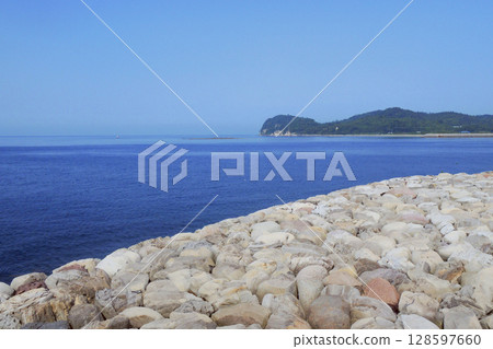 大分縣姬島鯨魚碼頭及浮島 128597660