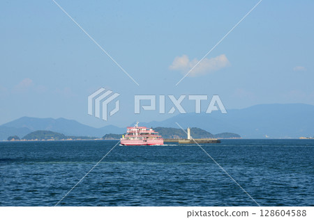 Takamatsu offshore islands and ferry boats 128604588