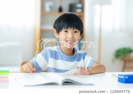 小學生要讀書 128604778