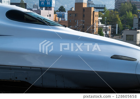 At Tokuyama Station on the Sanyo Shinkansen 128605658
