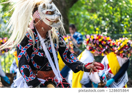 Traditional performing art of Hizen Saga: Menbukatsu Traditional performing art of Hizen Saga: Menbukatsu 128605864