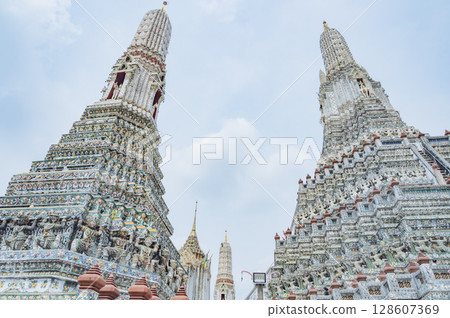 Wat Arun (Bangkok) Thailand Wat Arun (Bangkok) Thailand 128607369