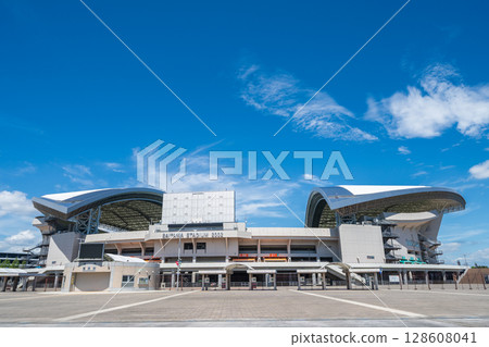 《埼玉縣》埼玉體育場2002年夏季的風景 128608041
