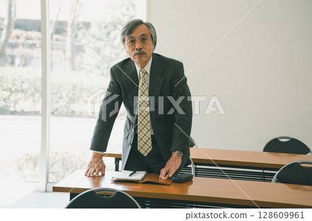 男人 男 男性 128609961