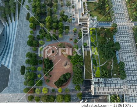 Aerial view of beautiful park landscape 128610783