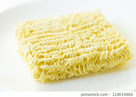 Instant noodle	 128610868