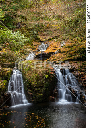 三重縣名張市赤目四十八瀑 128610991