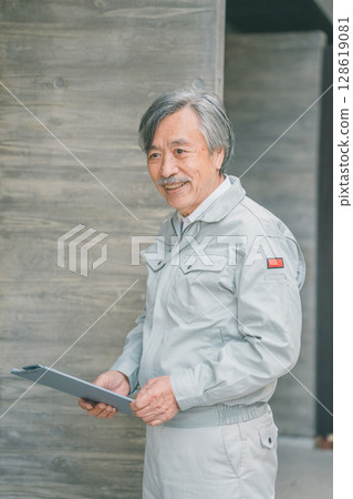 銀髮族 男人 男 128619081