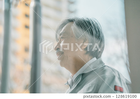 senior, male, man 128619100