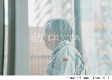 senior, male, man 128619101