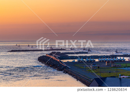 [Hokkaido_Wakkanai_Cape Soya] 4:00am All-fishing trip 128620834